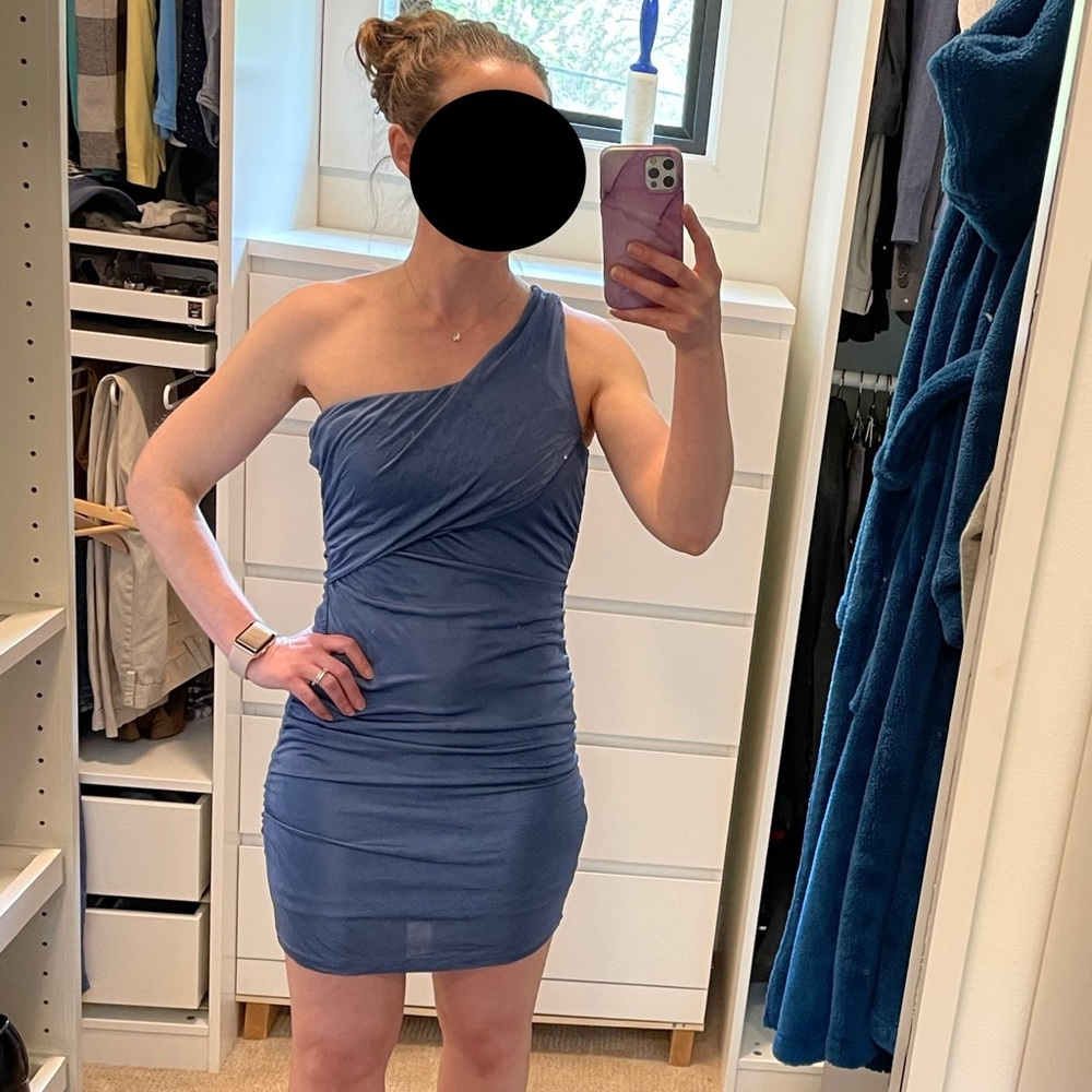 Love21 BodyCon XS off shoulder dress